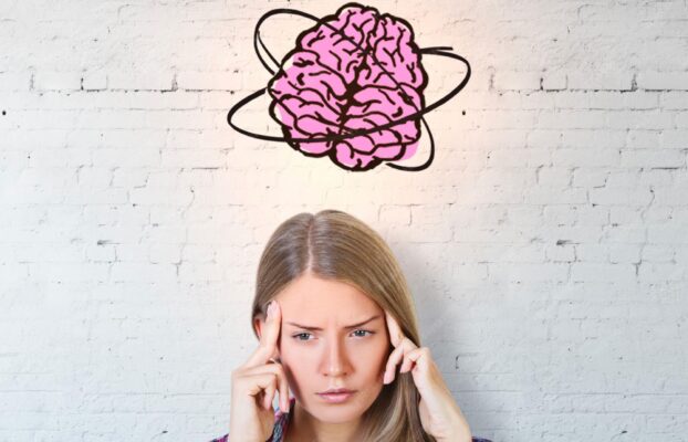 چرا حواسم همه‌ش پرت میشه؟